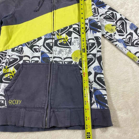 Y2k Roxy Zip-Up Hoodie - Picture 7 of 8